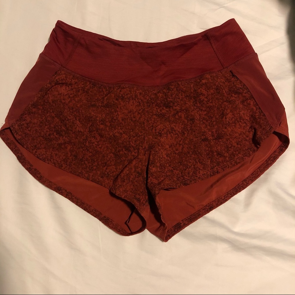 Outdoor Voices Hudson Shorts 2.5” red printed
